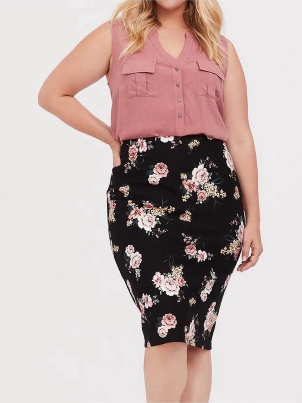 Torrid Floral Ponte Pencil Skirt L Black and Pink NWT